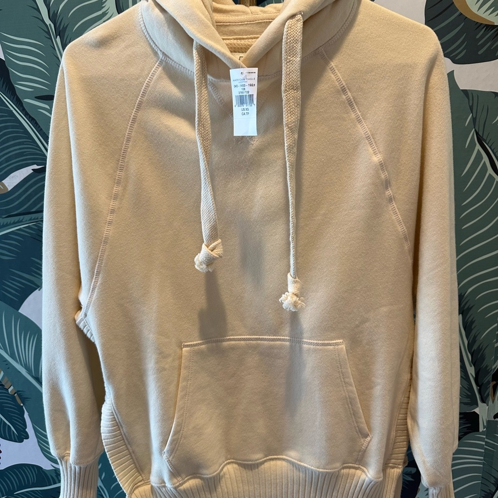 American Eagle Outfitters Cream Pullover Hoodie